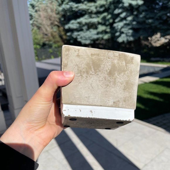 ✨ Snowflake Ceramic Planter | Colansanti's - Picture 3 of 6